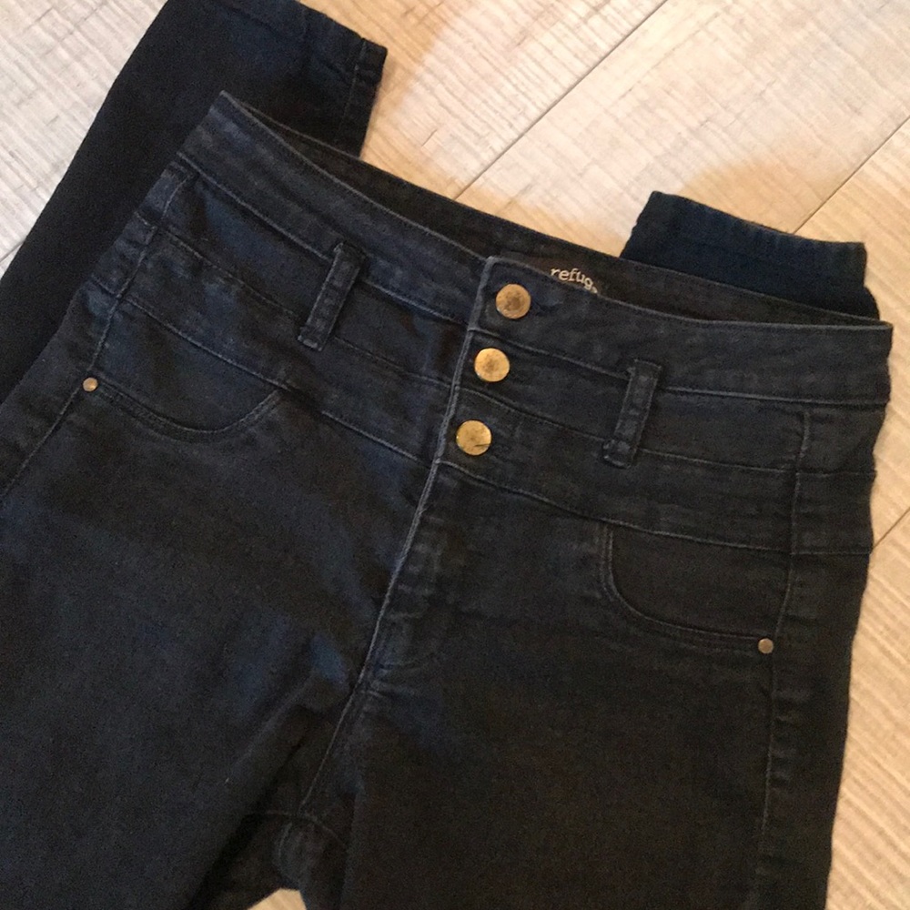 Black high waisted jeans